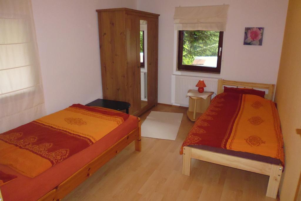 Ferienwohnung Tischneck Schramberg Pokoj fotografie